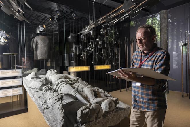 Erzählt Geschichte(n): Im Forum Schweizer Geschichte Schwyz tritt Marcel Huwyler bei Führungen hin und wieder als «Lehrer» auf.