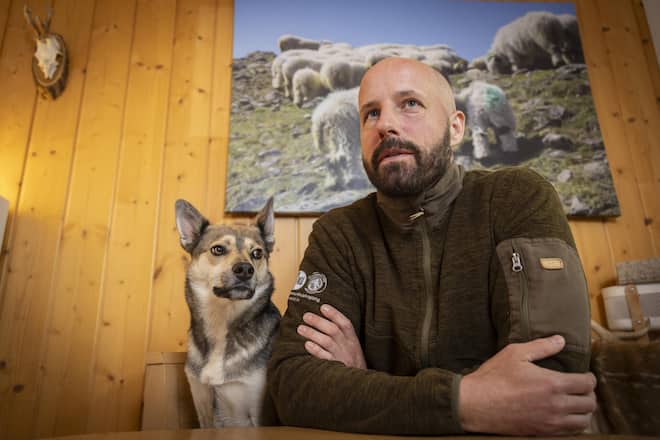 <p>Die Gruppe Wolf Schweiz hat 1800 Mitglieder und ist somit die grösste Wolfsschutzorganisation der Schweiz.</p>