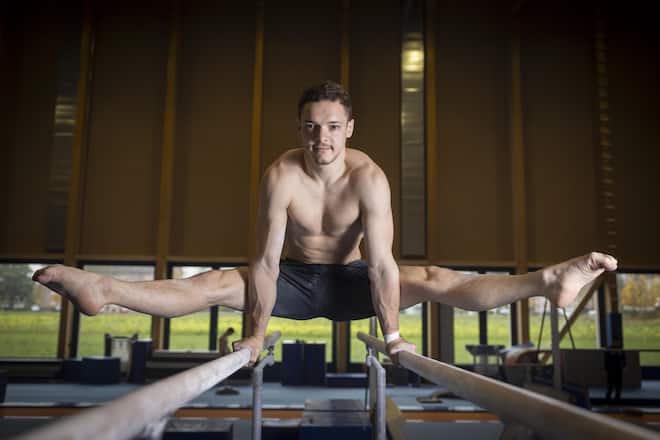 <p>Das aargauische Wunderkind: Momentan trainiert Noe Seifert sechsmal die Woche in Biel, weil die Turn- halle in Magglingen im Umbau ist.</p>