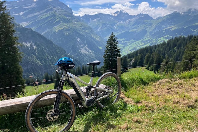 Das liebe ich: Touren mit dem Bike. Da bin ich in der Natur, kann die Berge hoch. Diese Tage geniesse ich immer sehr.