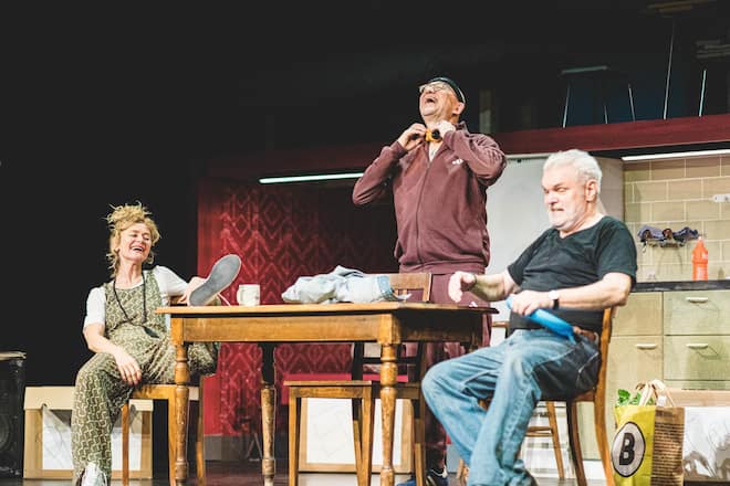 Mein aktuelles Projekt: Bis zum 6. April ist die Komödie «Wir sind die Neuen» im Bernhard Theater Zürich zu sehen.