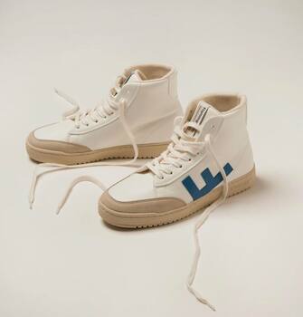 Flamingos Life Sneaker