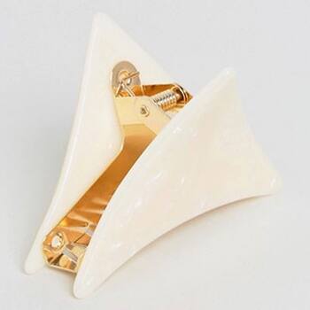 Auf diese 3 Haar-Accessoires setzen wir im Herbst