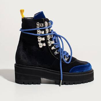 Im Herbst tragen wir Hiking Boots