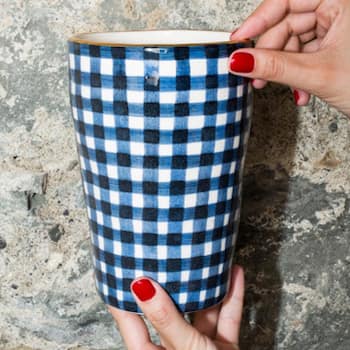 karierte Keramikvase