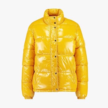 gelbe Daunenjacke