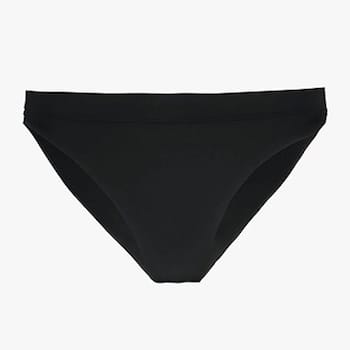 "Kendall, was trägt man unter so einem Kleid?"