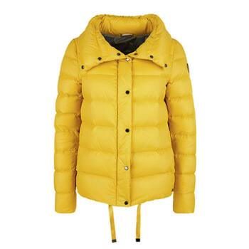 gelbe Daunenjacke
