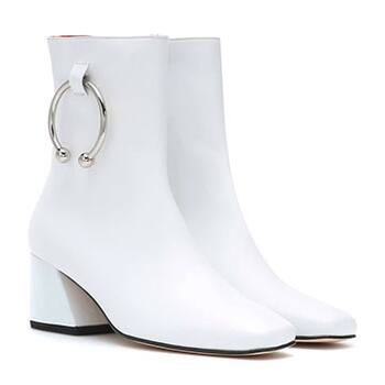 Wieso weisse Stiefel nicht so sinnlos sind, wie man denkt