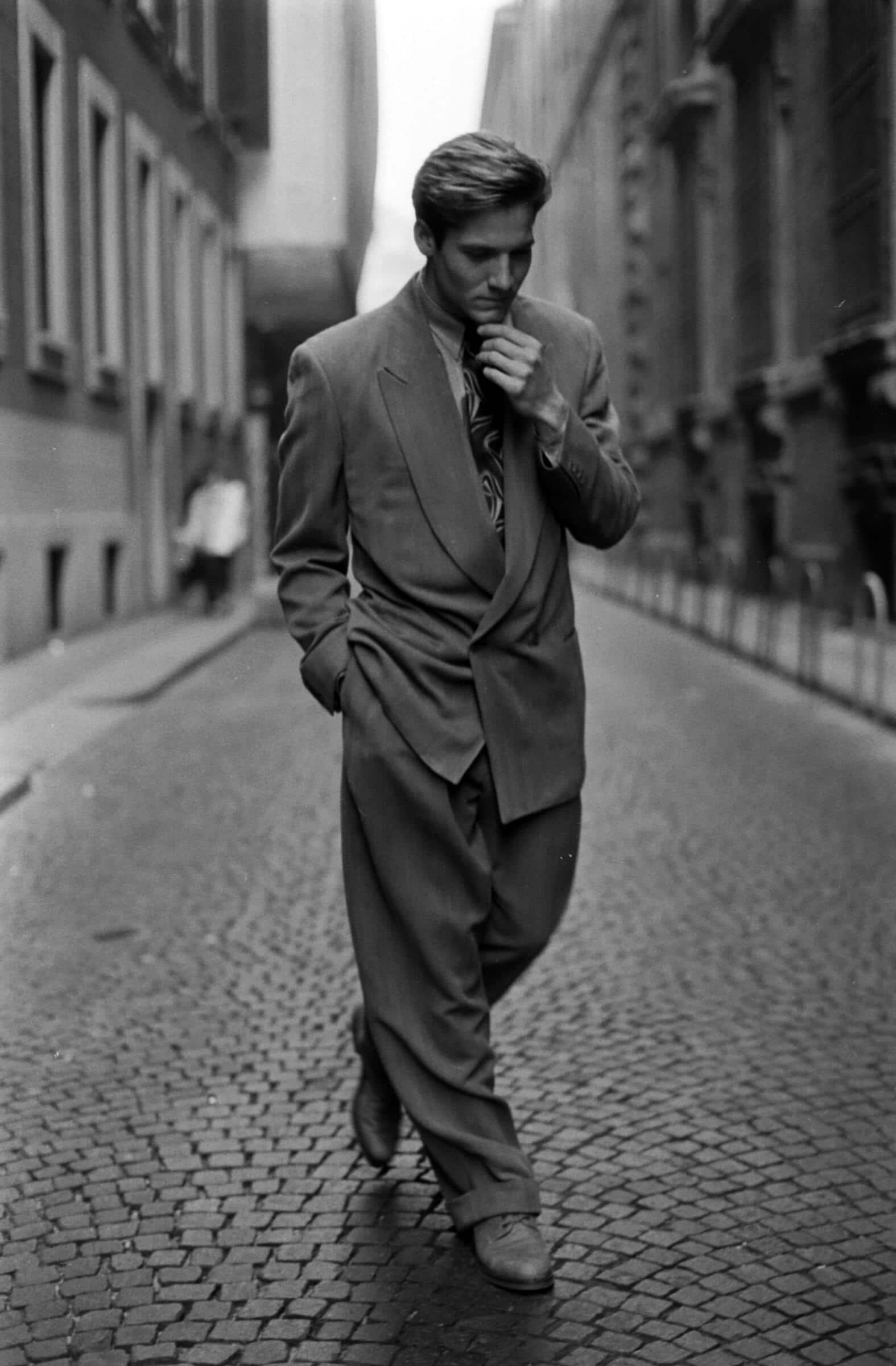 Giorgio Armani Men's Fall 1989 Ready to Wear Advance (Photo by Donato Sardella/Penske Media via Getty Images)